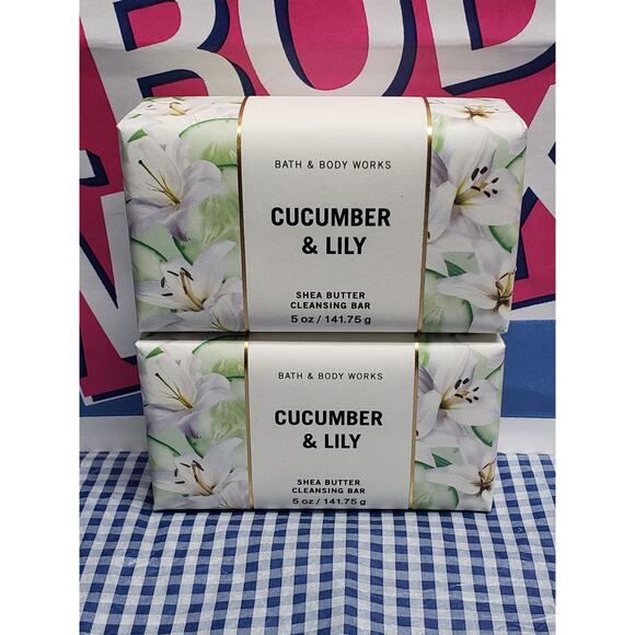 BBW Cucumber & Lily Shea Butter Cleansing Bar Soap Set of 2 - Picture 1 of 2